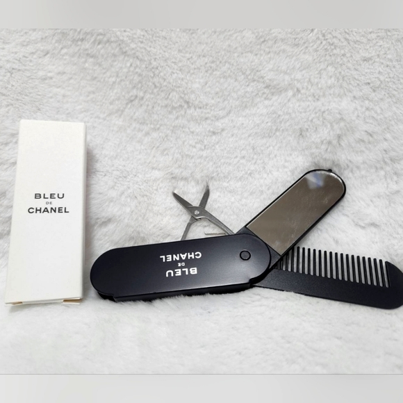 CHANEL Other - Bleu de Chanel 3 in 1 Grooming Tool